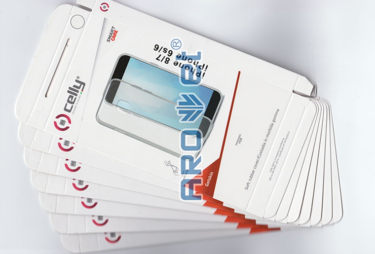 百乐博blbSP-9022喷码机在手机表包装盒上赋码