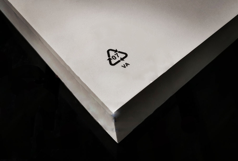 百乐博blbSP-8872宽幅喷码机在EVA上的利用